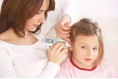 Nhiệt Kế Điện Tử Đo Tai Trán Beurer Ft70 2 nhiet ke dien tu beurer ft70