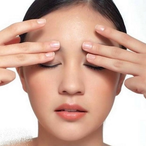 6 Bước Massage Mặt Tại Nhà Ngăn Ngừa Lão Hóa 4 6 bước massage mặt tại nhà ngăn ngừa lão hóa