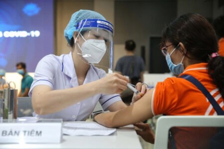 Ai Được Tiêm Vaccine Covid-19 Mũi 3? Thời Gian Tổ Chức Tiêm Mũi 3? 4 vaccine covid-19 mũi 3