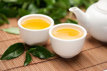 Những Dấu Hiệu Bệnh Gút. Người Mắc Bệnh Gout Kiêng Ăn Gì? 22 mẹo giải rượu bia hiệu quả tại nhà