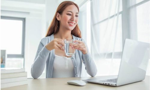6 Điều Cần Làm Để Bảo Vệ Sức Khỏe Khi Ngồi Điều Hòa Lâu 10 ngồi điều hòa lâu
