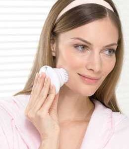 máy làm sạch da mặt beurer fce60 15