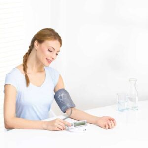 máy đo huyết áp bắp tay beurer bm44 10